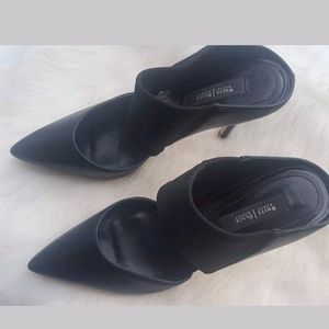 White House Black Market Veruca Stretch Stilleto M